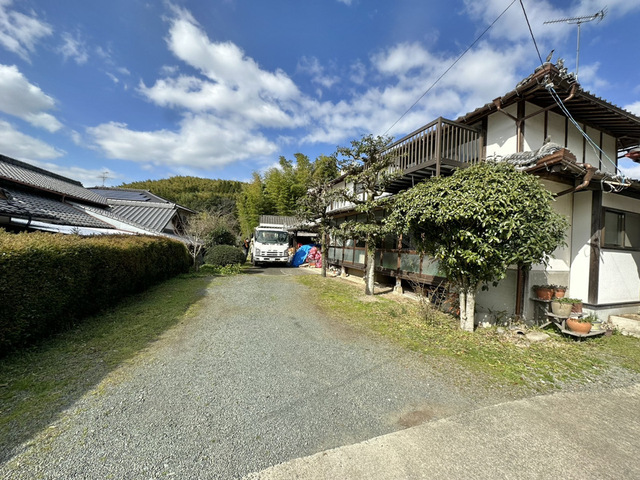 【菊池市豊間】川の流れる音が心地よい7DK物件